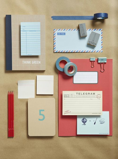 Kit alura - Caja de Papelería Mensual para Journaling