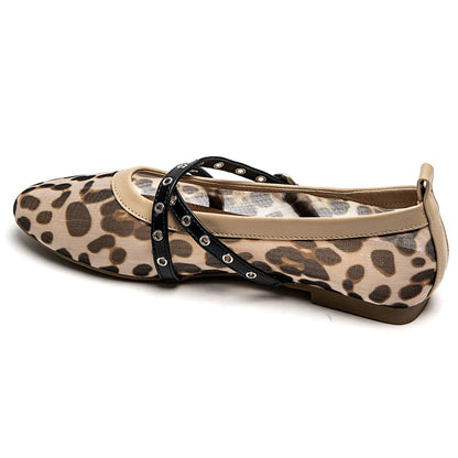 Ballerines Léopard à Brides Croisées – Élégance & Confort